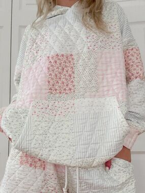 Sunkissed Coconut Quilted Patchwork Hooded Sweatshirt in Pink & Cream